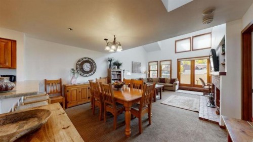 Woodrun 3 Bedroom Condo Ski-in Ski-out - image 26