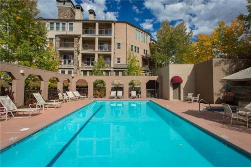 Woodrun 2 Bedroom Condo Ski-in Ski-out - image 22