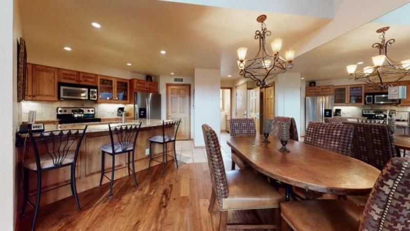 Woodrun 2 Bedroom Condo Ski-in Ski-out - image 6