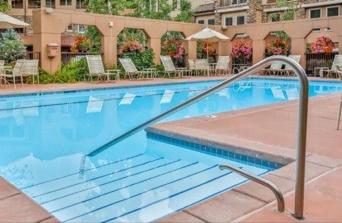 Snowmass Village 2 Bedroom Condo at Woorun Place Ski-in Ski-out with transfers - image 13