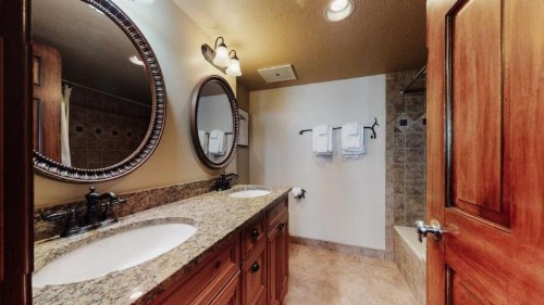 Snowmass Village 2 Bedroom Condo at Woorun Place Ski-in Ski-out with transfers - image 23