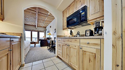Timberline Condominium Studio Unit 215 - image 13