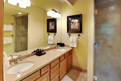 Timberline Condominiums 2 Bedroom Unit A1D - image 13