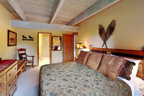 Timberline Condominiums 2 Bedroom Unit A1D - image 3