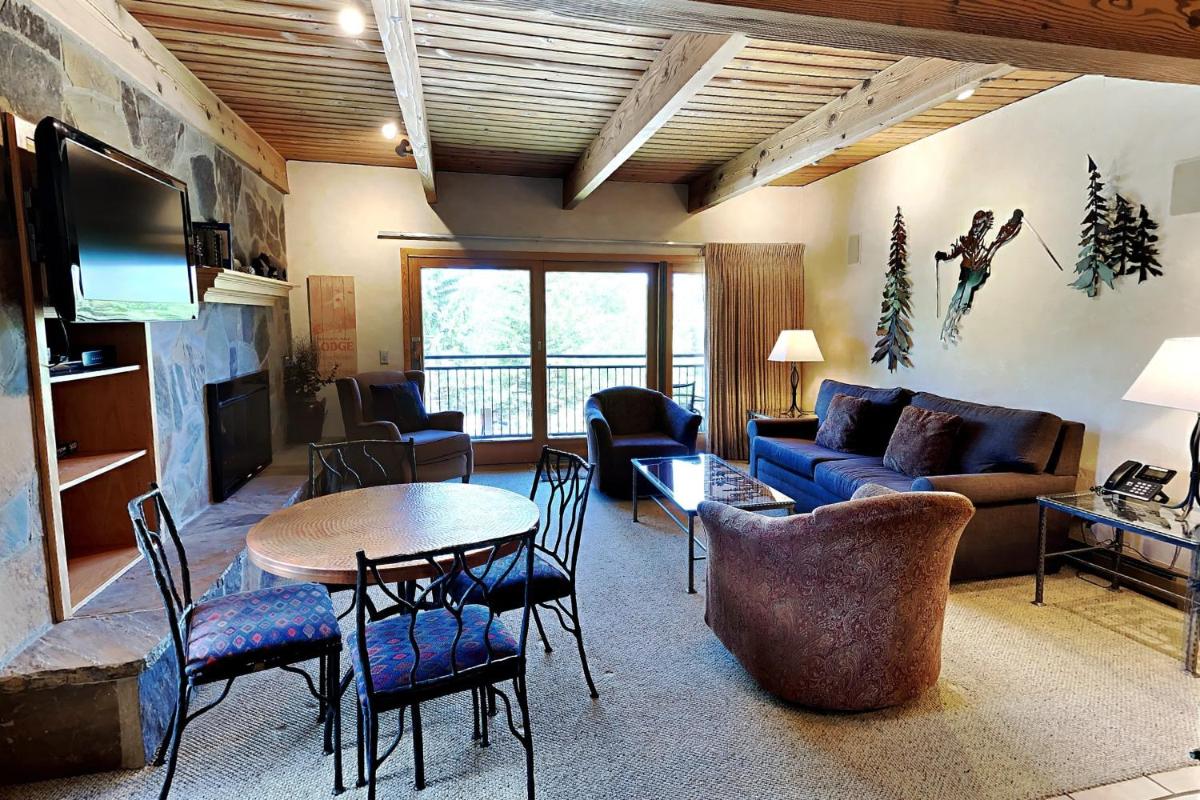 Timberline Condominiums 2 Bedroom Unit A2D - image 3
