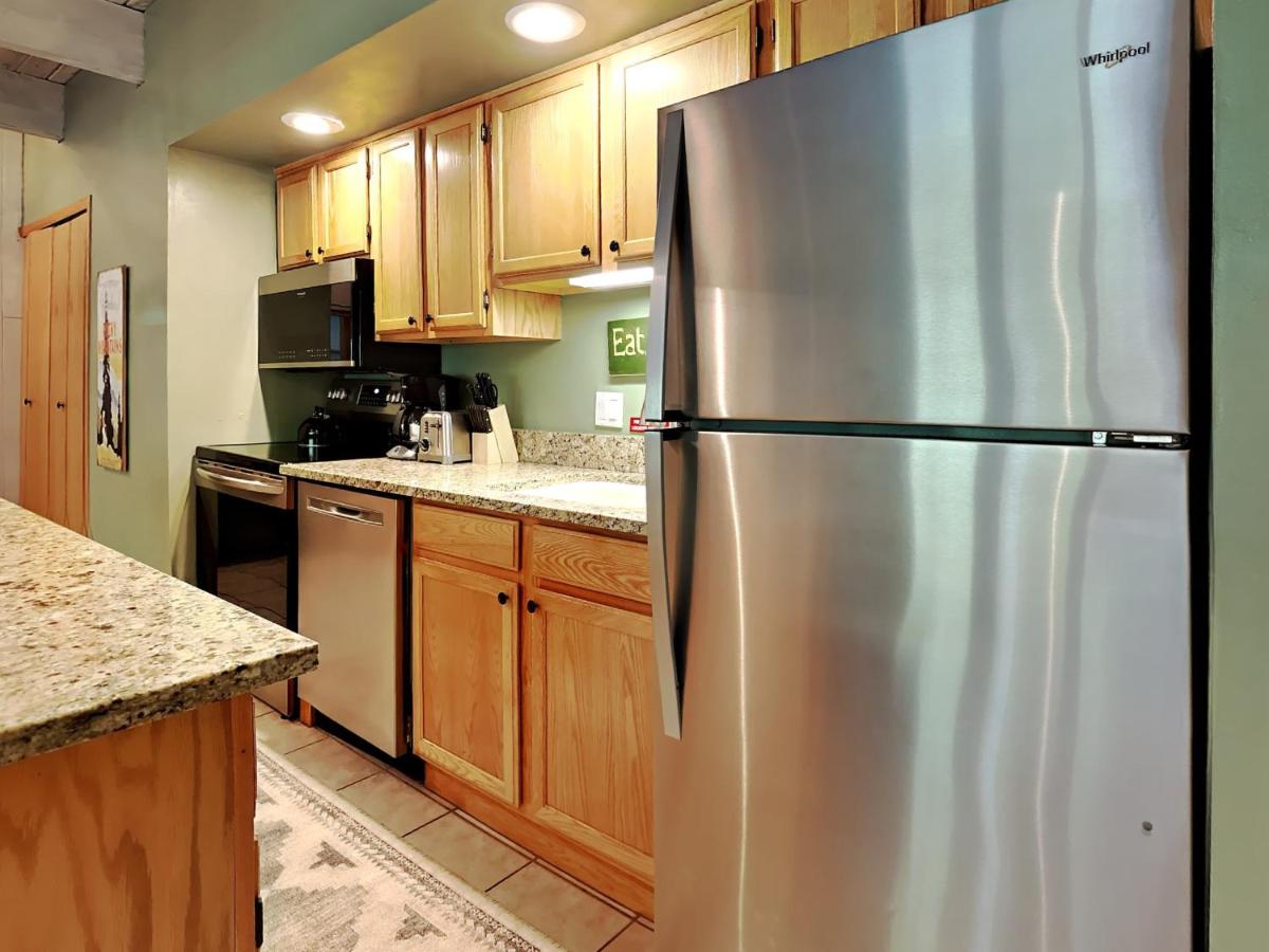 Timberline Condominium 1 Bedroom Unit A2G - image 6