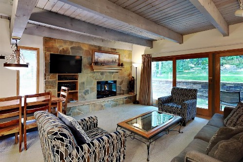 Timberline Condominiums 2 Bedroom Unit A2H - image 2