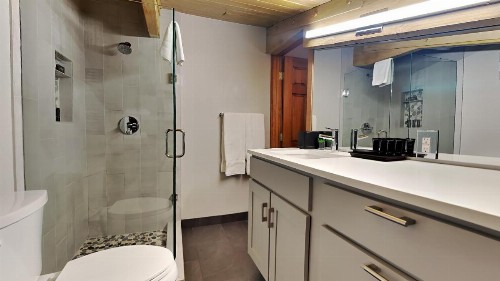 Timberline Condominiums 1 Bedroom Loft Unit A3B - image 13
