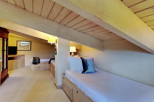 Timberline Condominiums 2 Bedroom Loft 2 Bath Unit A3E - image 12
