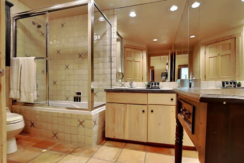 Timberline Condominiums 2 Bedroom Loft 2 Bath Unit A3E - image 13