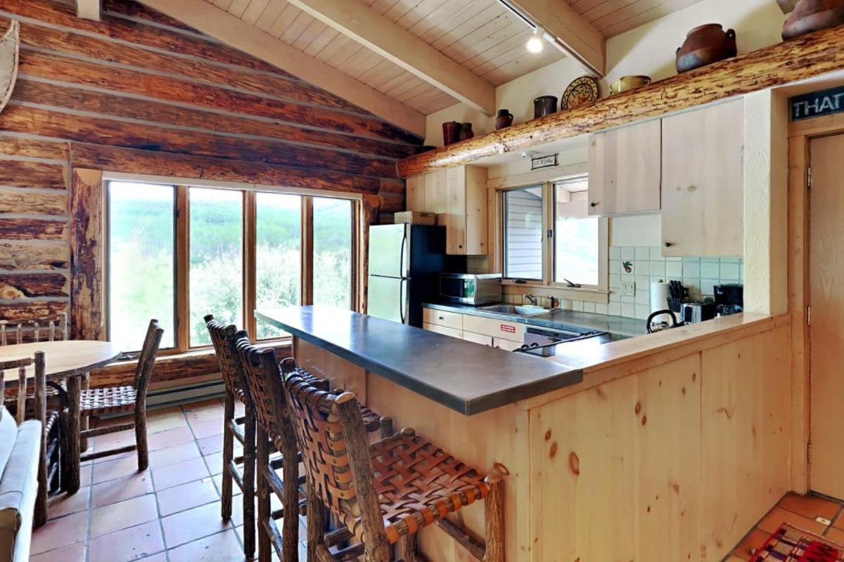 Timberline Condominiums 2 Bedroom Loft 2 Bath Unit A3E - image 7