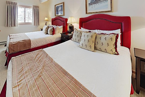 Timberline Condominiums 2 Bedroom Unit B2D - image 3