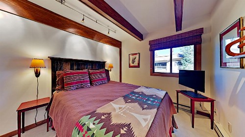 Timberline Condominiums 2 Bedroom Unit C1D - image 34