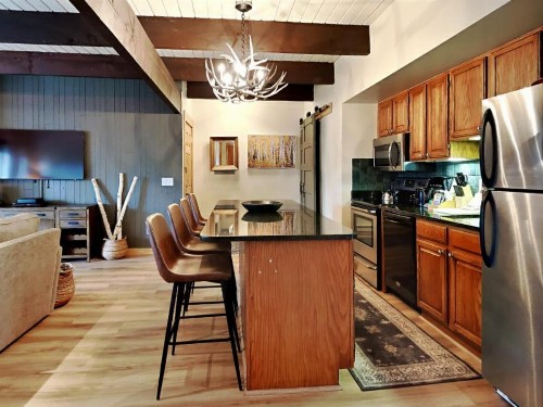 Timberline Condominiums 1 Bedroom C2C - image 3