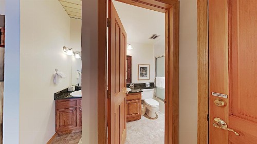 Timberline Condominiums 1 Bedroom C2C - image 6