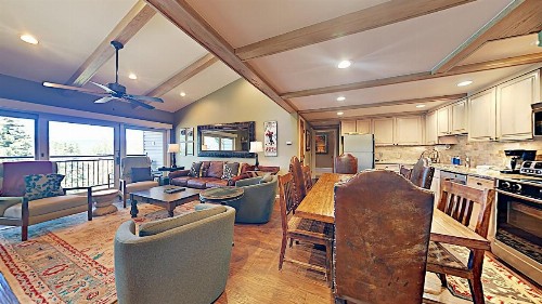 Timberline Condominium 2 Bedroom 3 Bath Loft Unit D3D