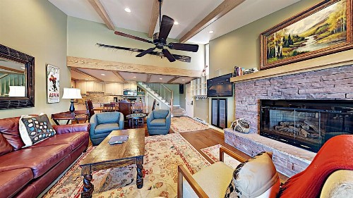 Timberline Condominium 2 Bedroom 3 Bath Loft Unit D3D - image 2