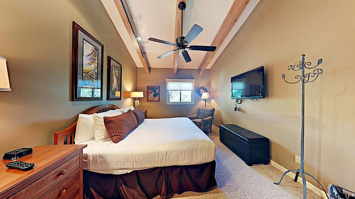 Timberline Condominium 2 Bedroom 3 Bath Loft Unit D3D - image 5
