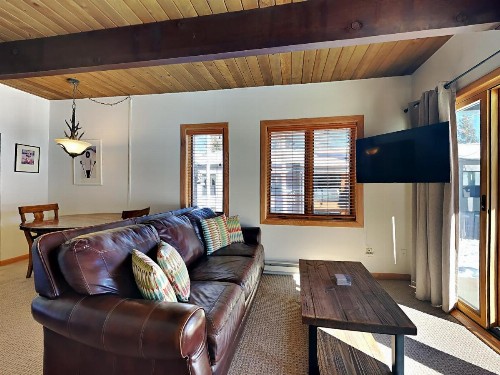 Timberline Condominium Studio Unit 118 - image 2