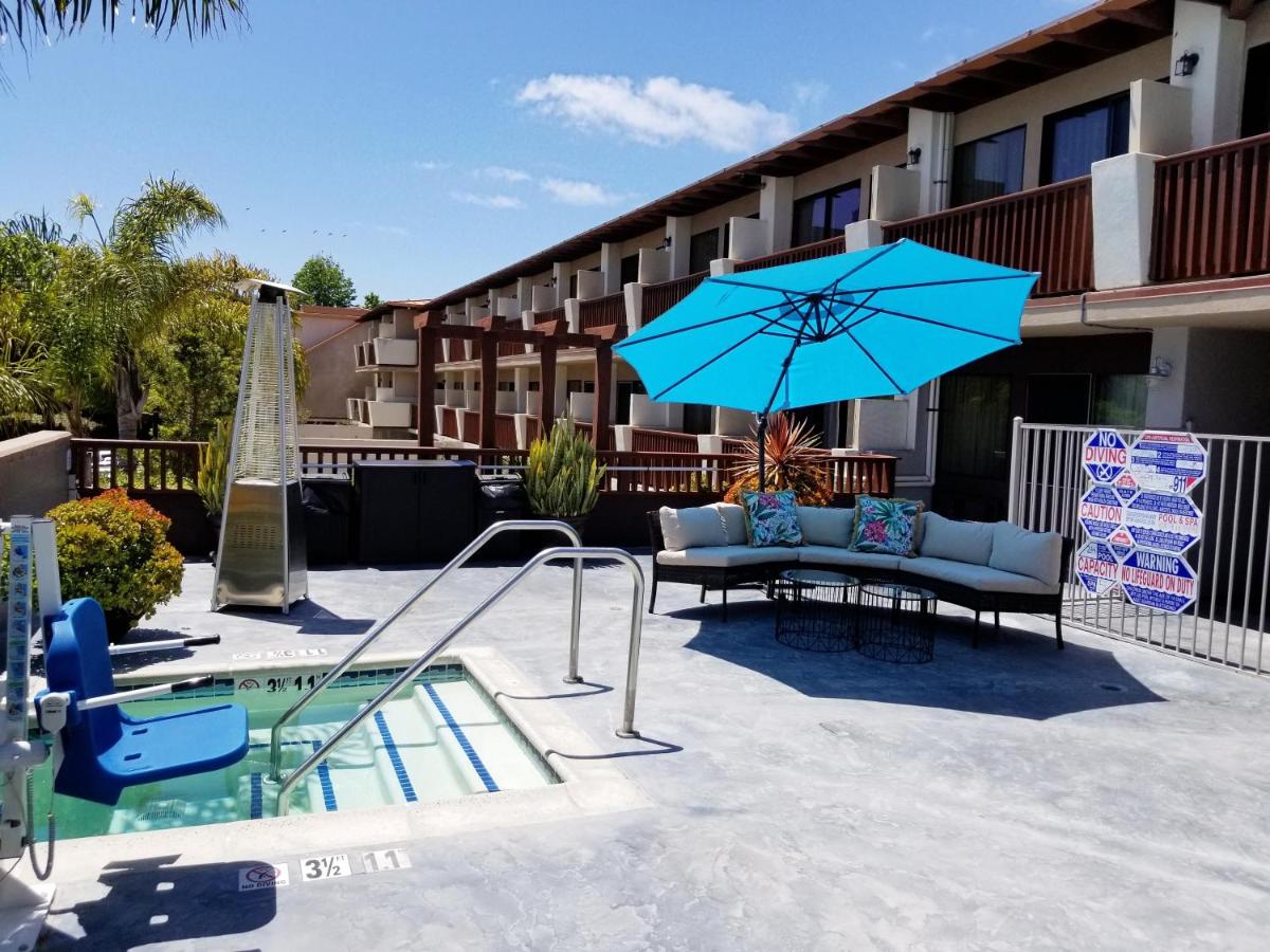Holiday Inn Express Hotel & Suites Solana Beach-Del Mar an IHG Hotel - image 3