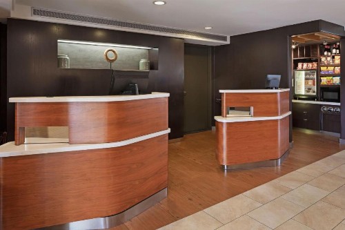 Courtyard by Marriott San Diego Del Mar/Solana Beach - image 34