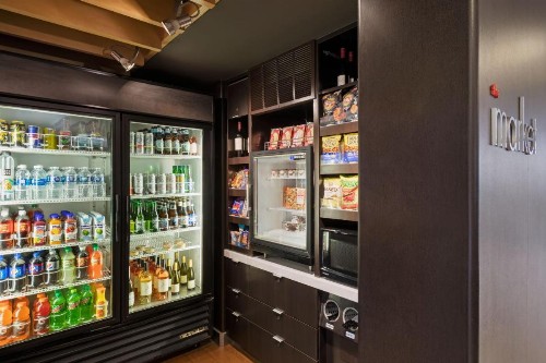 Courtyard by Marriott San Diego Del Mar/Solana Beach - image 35