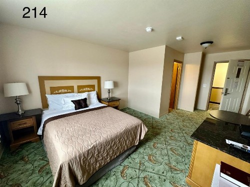 Alaska Angler's Inn - image 32