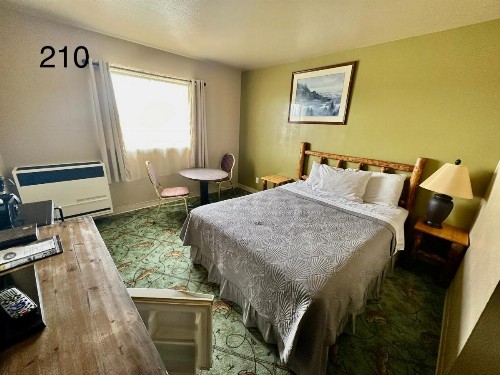Alaska Angler's Inn - image 8