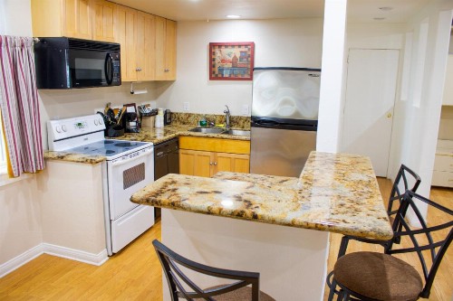 King Frederik Inn - image 3