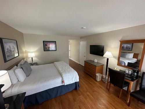 King Frederik Inn - image 34