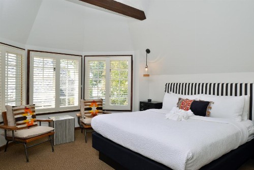 Wine Valley Inn - image 16