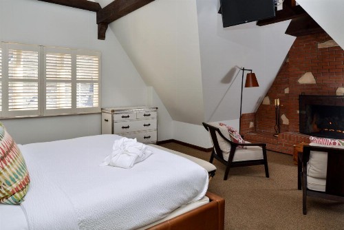 Wine Valley Inn - image 21