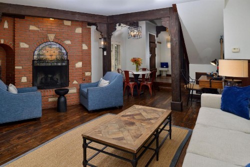 Wine Valley Inn - image 23