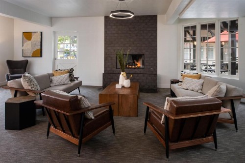 Wine Valley Inn - image 28