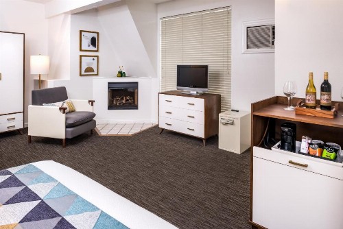 Wine Valley Inn - image 45