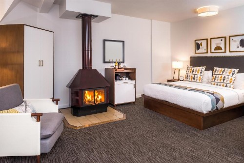 Wine Valley Inn - image 48