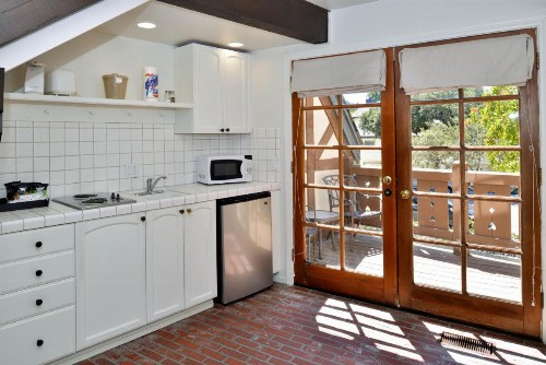 Wine Valley Inn - image 7