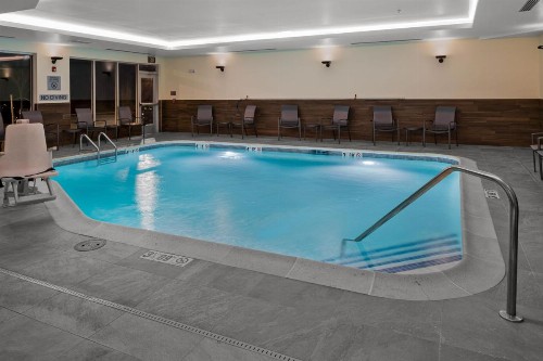 Fairfield by Marriott Inn & Suites Somerset - image 6