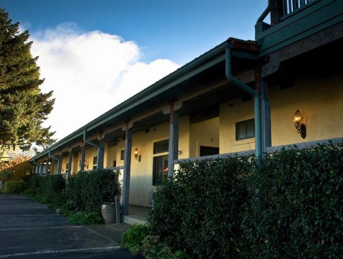 Sonoma Creek Inn - image 28