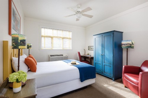 Sonoma Creek Inn - image 7
