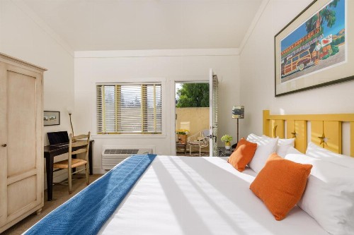 Sonoma Creek Inn - image 9
