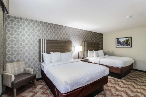 Best Western Plus Sonora Oaks Hotel and Conference Center - image 13