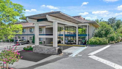 Best Western Plus Sonora Oaks Hotel and Conference Center - image 9