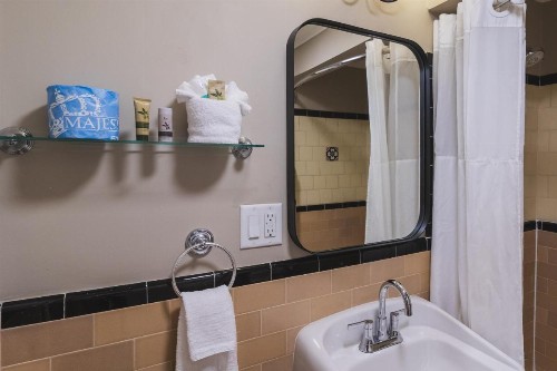 Historic Sonora Inn - image 29