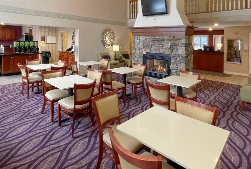 Smart Suites Ascend Hotel Collection - image 29