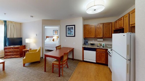Smart Suites Ascend Hotel Collection - image 41