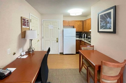 Smart Suites Ascend Hotel Collection - image 45