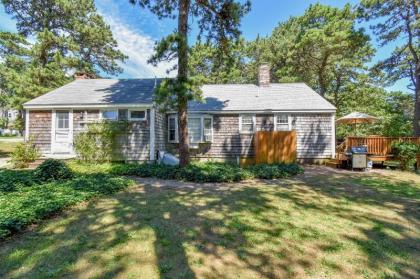 604 Great Location Private and Secluded Near Downtown and Beach Dog friendly