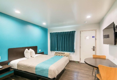 Motel 6-South El Monte CA - Los Angeles - image 26