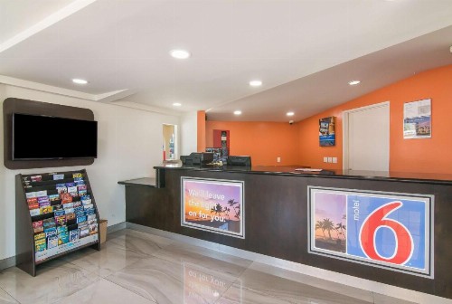 Motel 6-South El Monte CA - Los Angeles - image 28